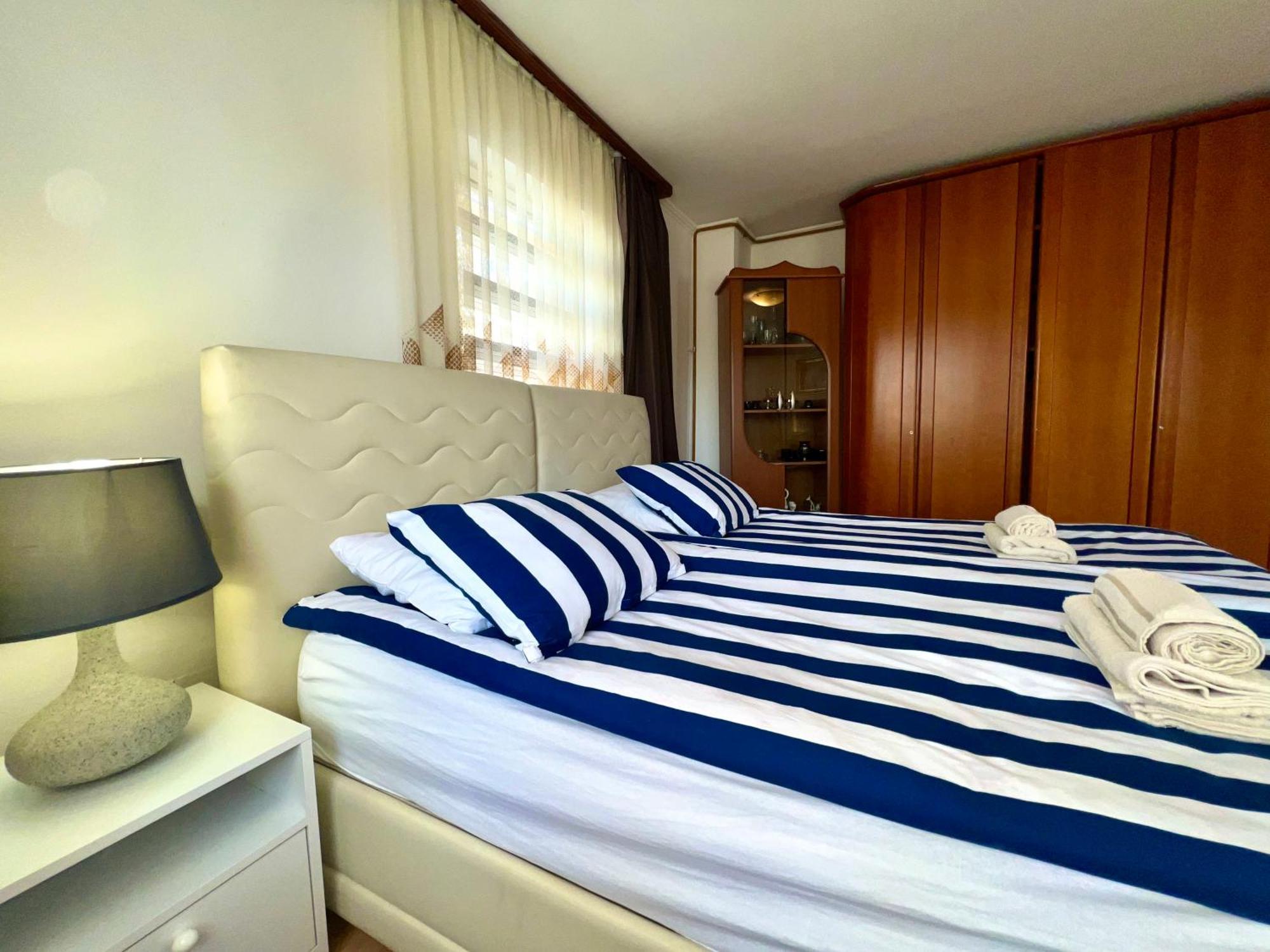 Hani Studio Apartment Сараєво Екстер'єр фото