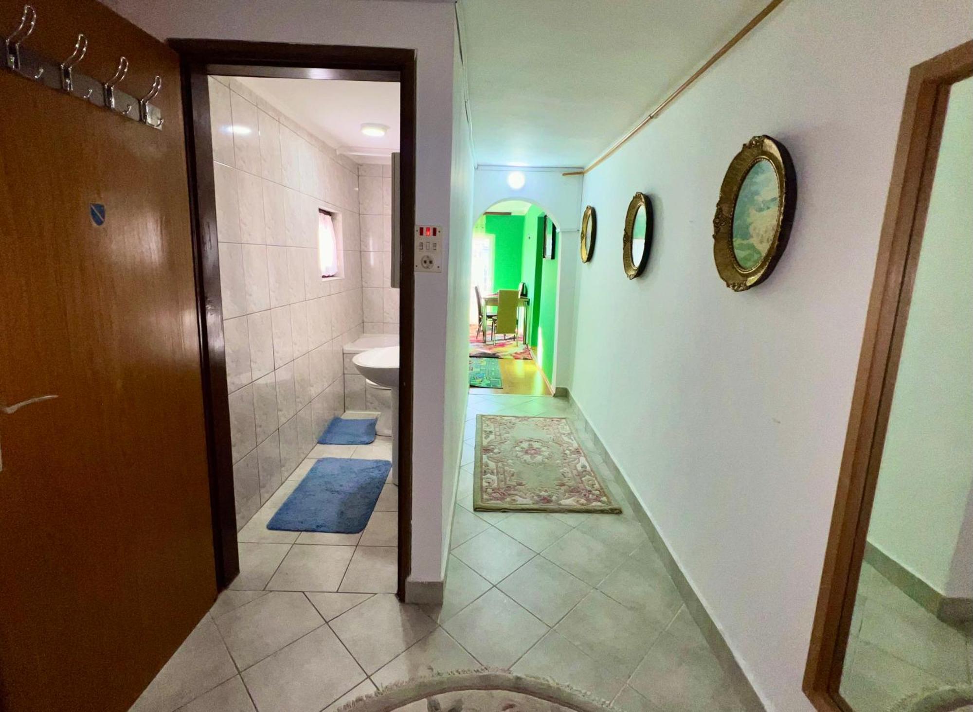 Hani Studio Apartment Сараєво Екстер'єр фото