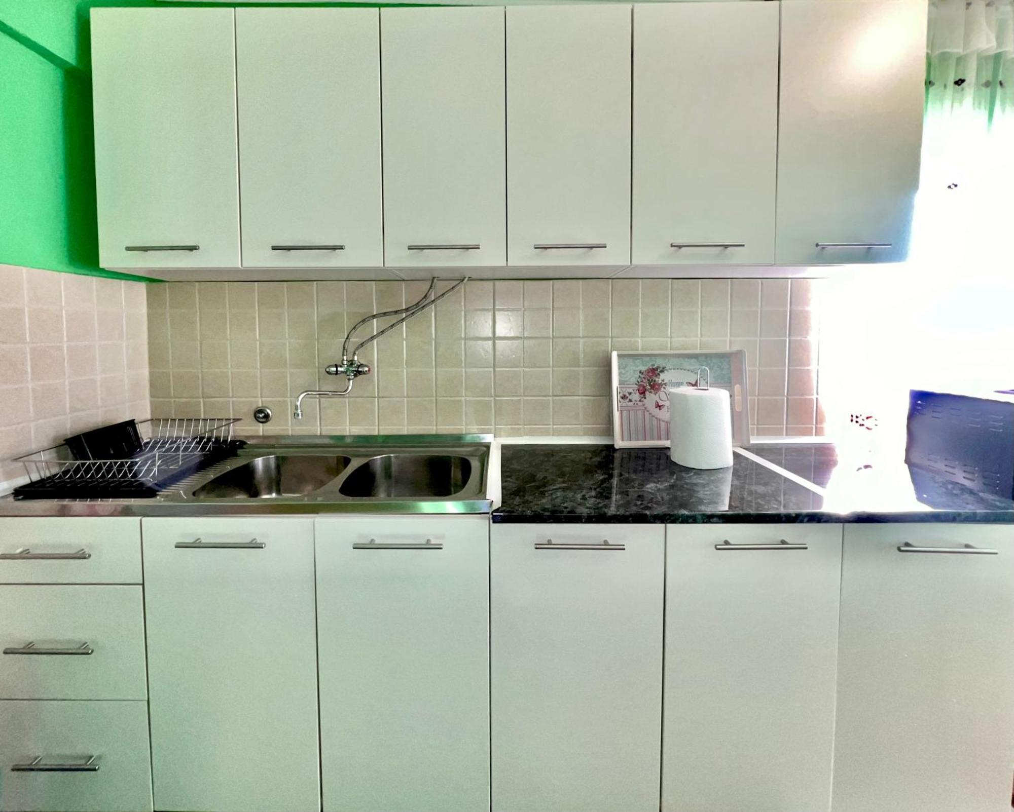 Hani Studio Apartment Сараєво Екстер'єр фото